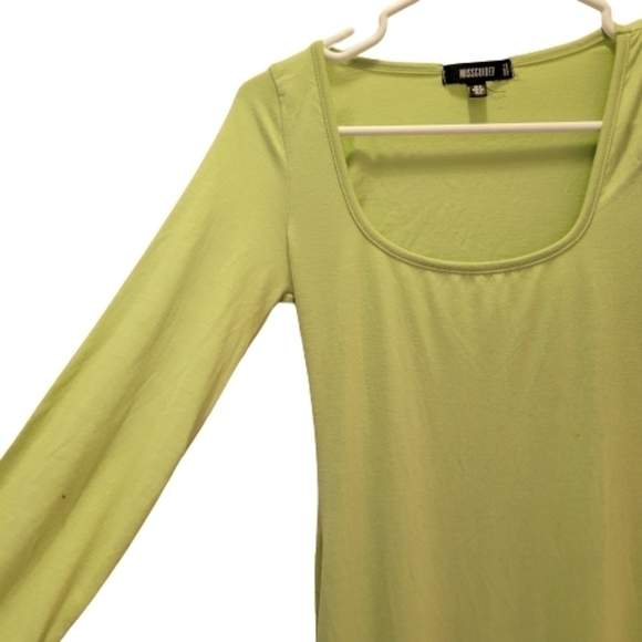 𝅺missguided bodycon green maxi dress - Picture 2 of 4